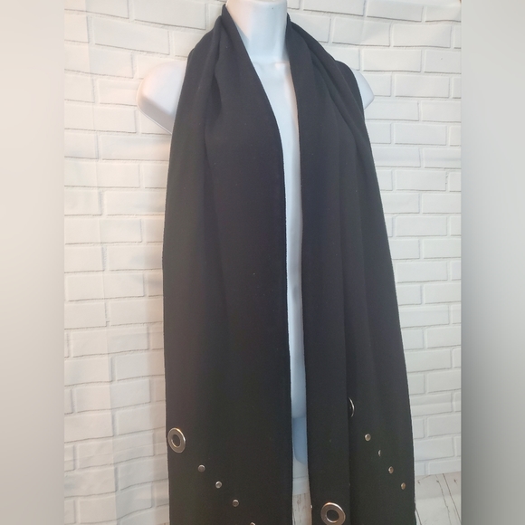 Black Fleece Studded Silver Grommet Scarf - Picture 2 of 9